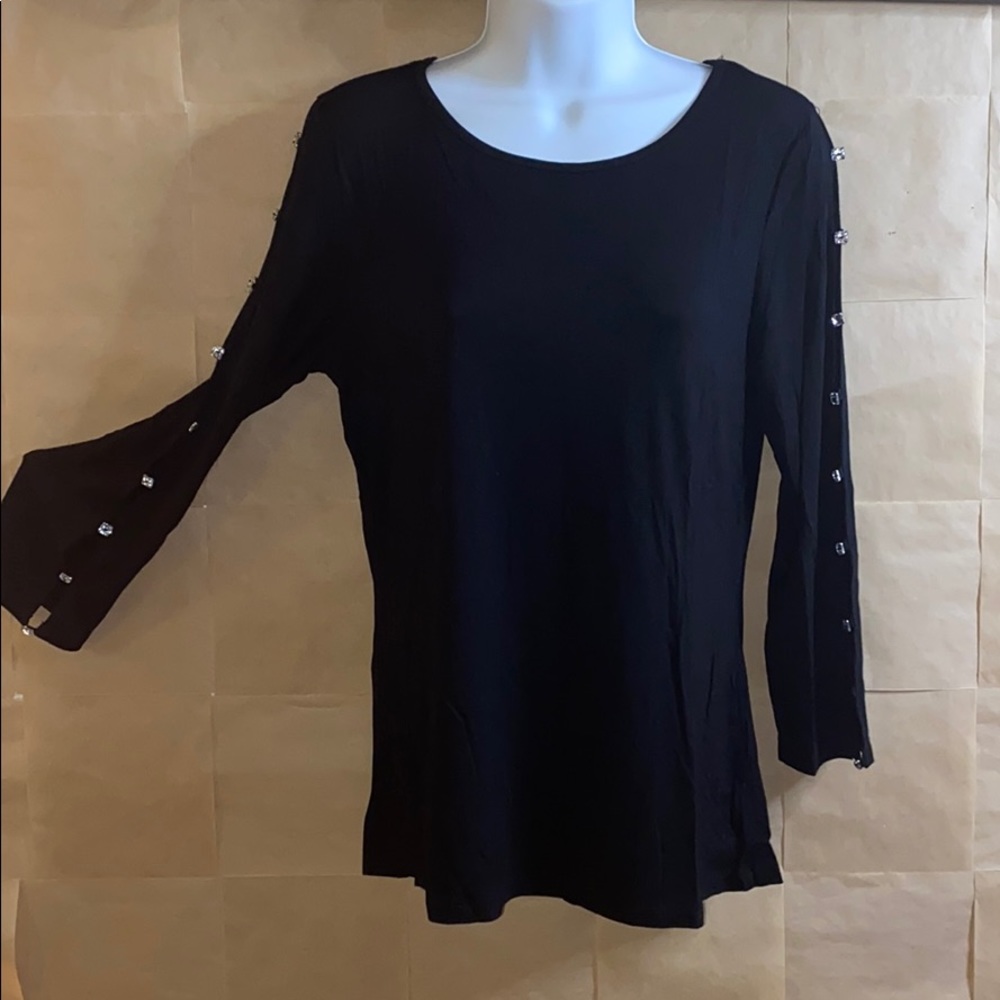 Cable&Gauge Black Long Sleeve with Sleeve Cutouts